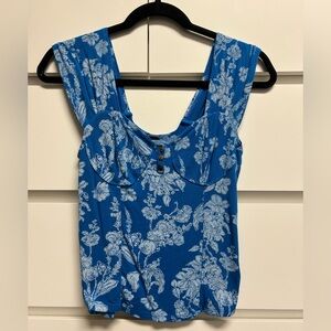 Free people floral sleeveless top size M